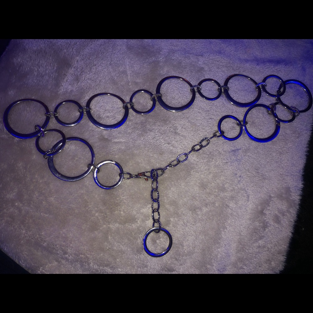 Metal hoop belt